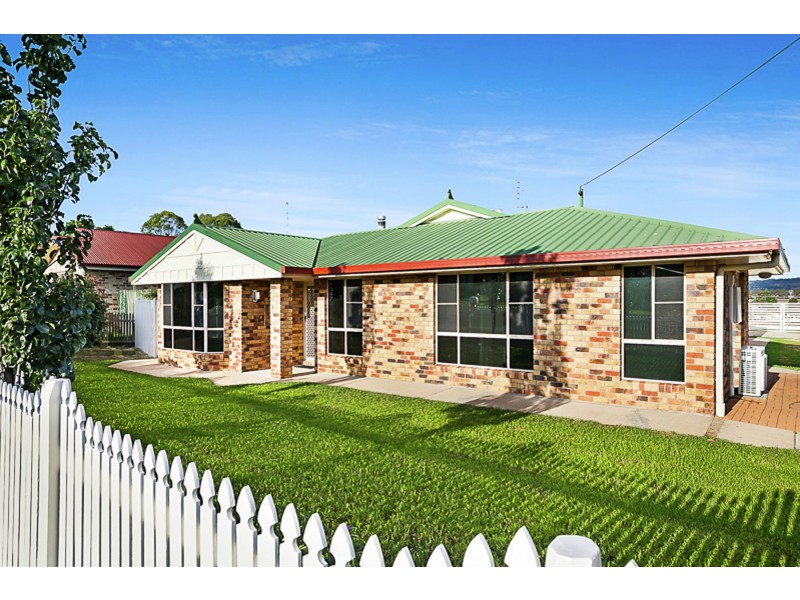 19 Crockers Road, Westbrook QLD 4350