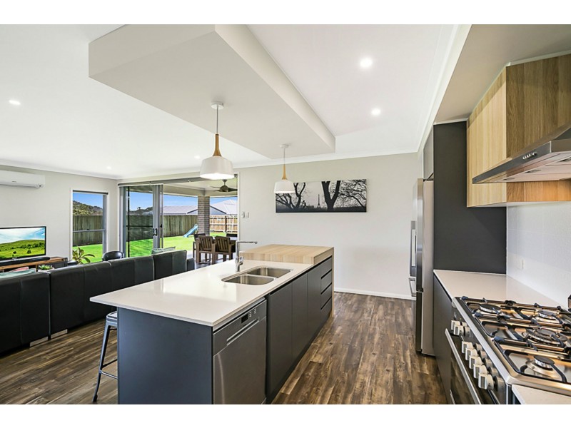 5 Hartland Street, Westbrook QLD 4350