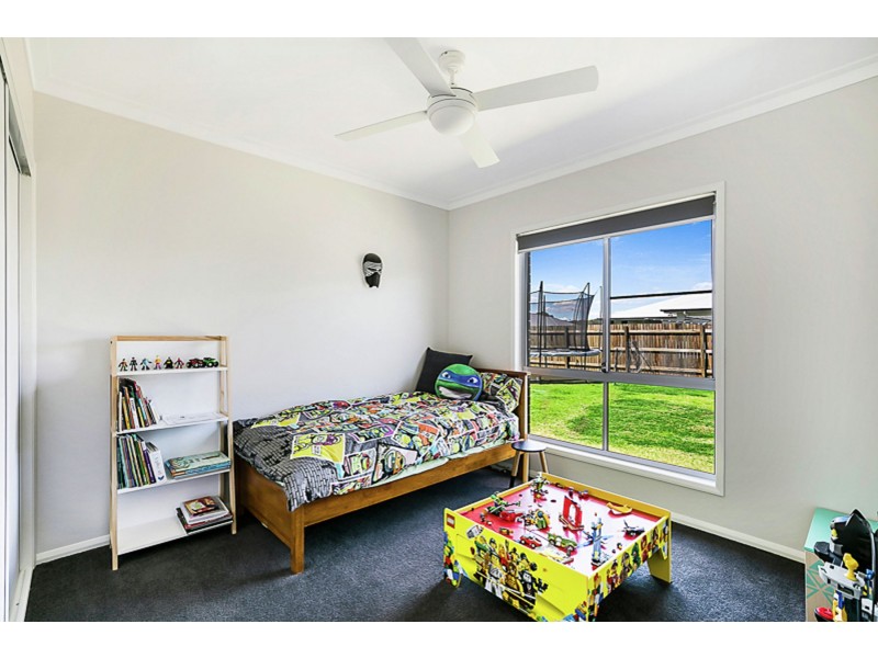 5 Hartland Street, Westbrook QLD 4350