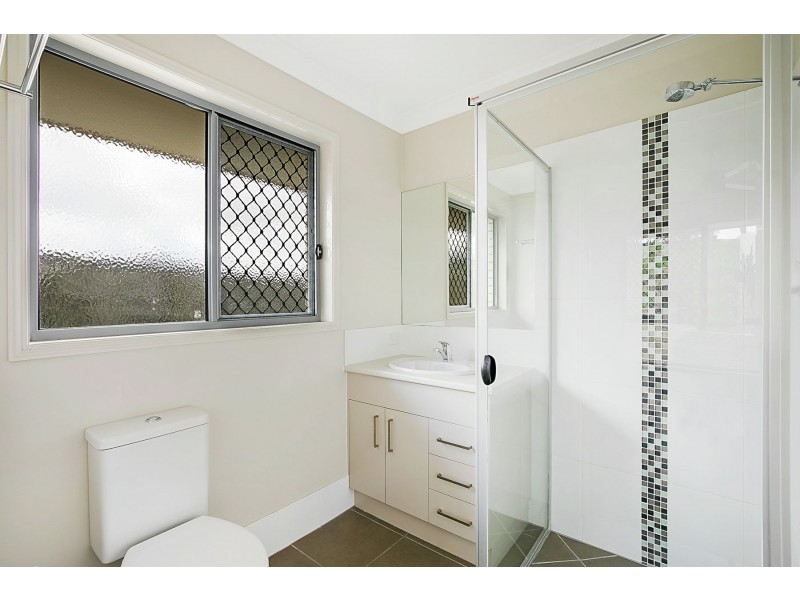 23 Wandoo Crescent, Westbrook QLD 4350