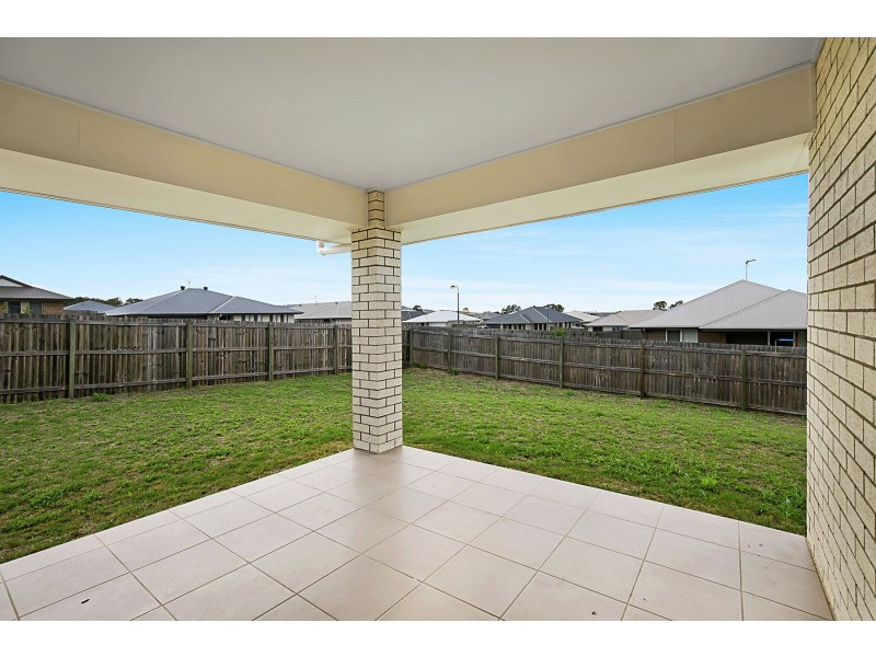 23 Wandoo Crescent, Westbrook QLD 4350