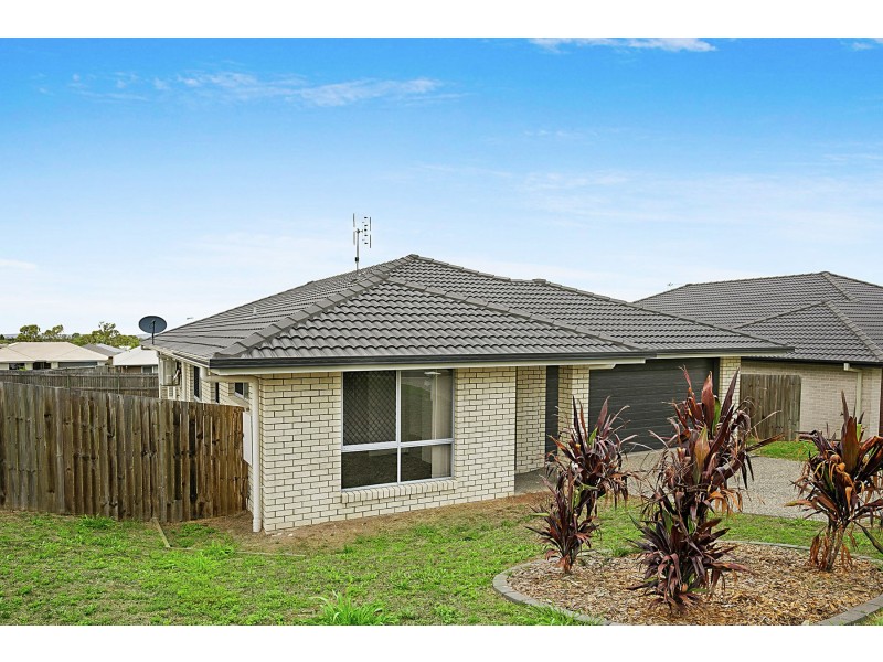 23 Wandoo Crescent, Westbrook QLD 4350
