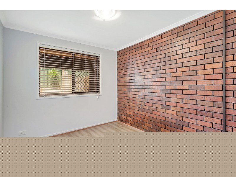 1/6 Champagne Crescent, Wilsonton Heights QLD 4350