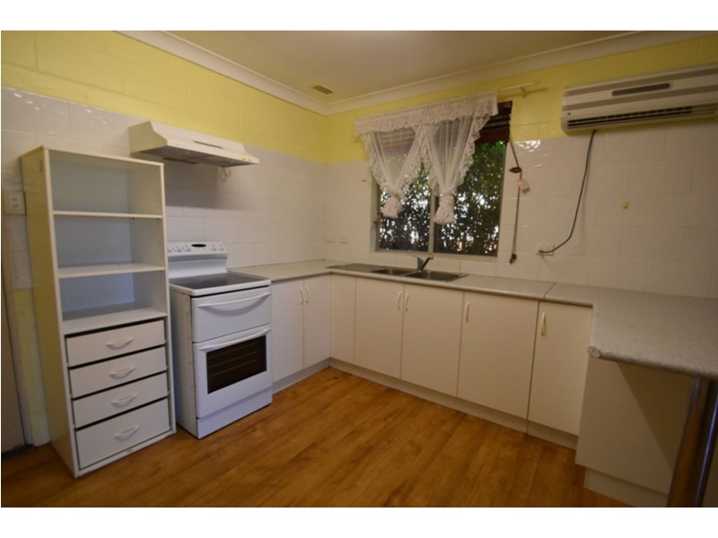 2/24 Healy Street, South Toowoomba QLD 4350
