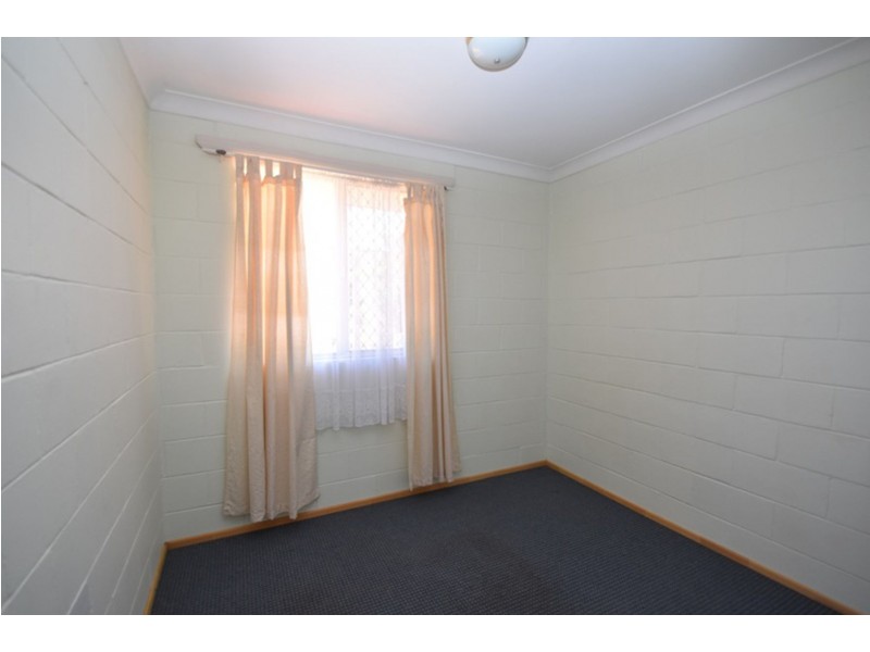 2/24 Healy Street, South Toowoomba QLD 4350