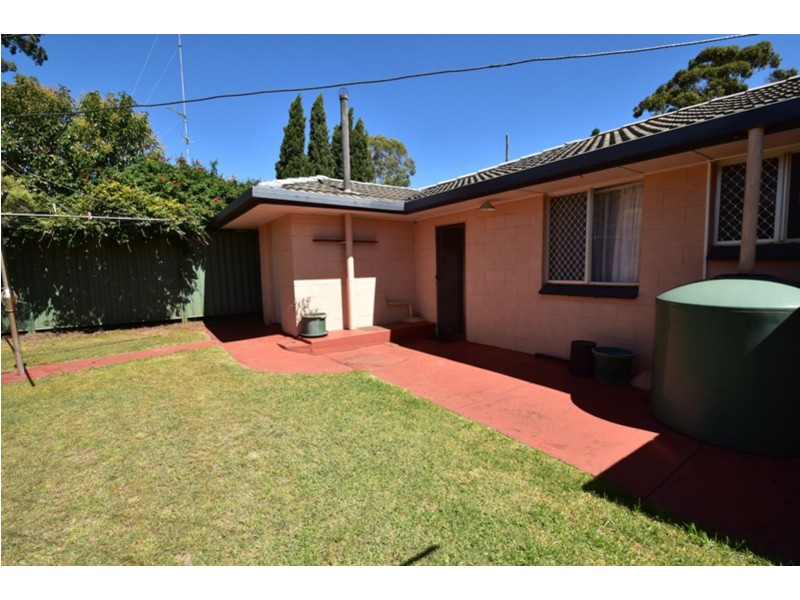 2/24 Healy Street, South Toowoomba QLD 4350