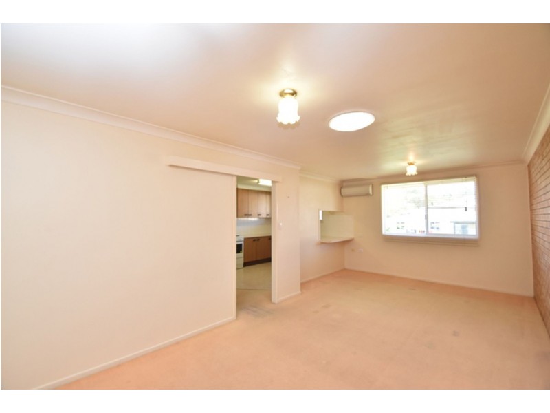 3/128 Curzon Street, Rangeville QLD 4350