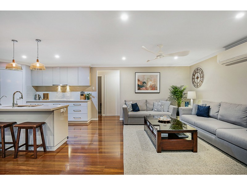 23 Renshaw Crescent, Kearneys Spring QLD 4350