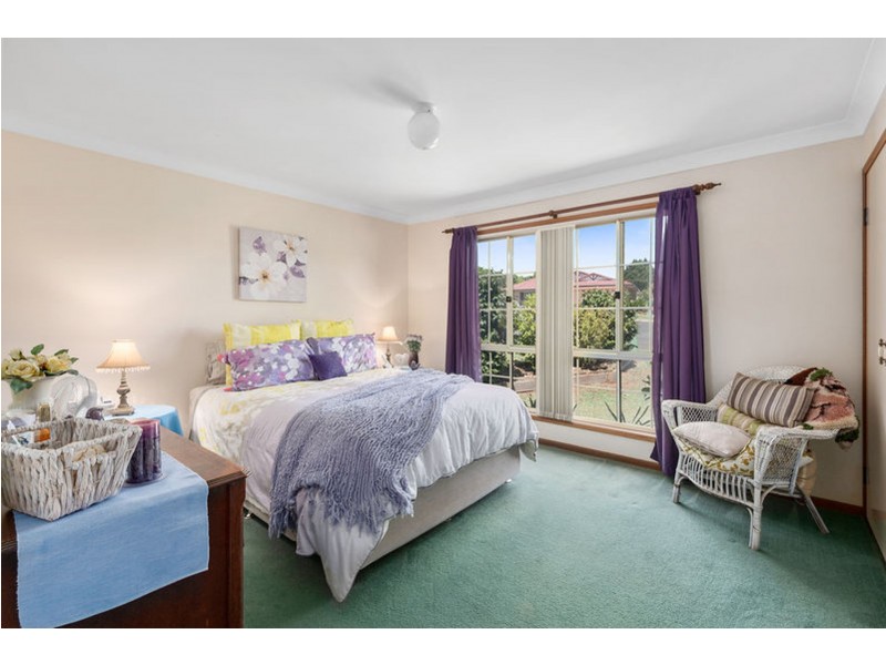 5 Osborne Court, Kearneys Spring QLD 4350