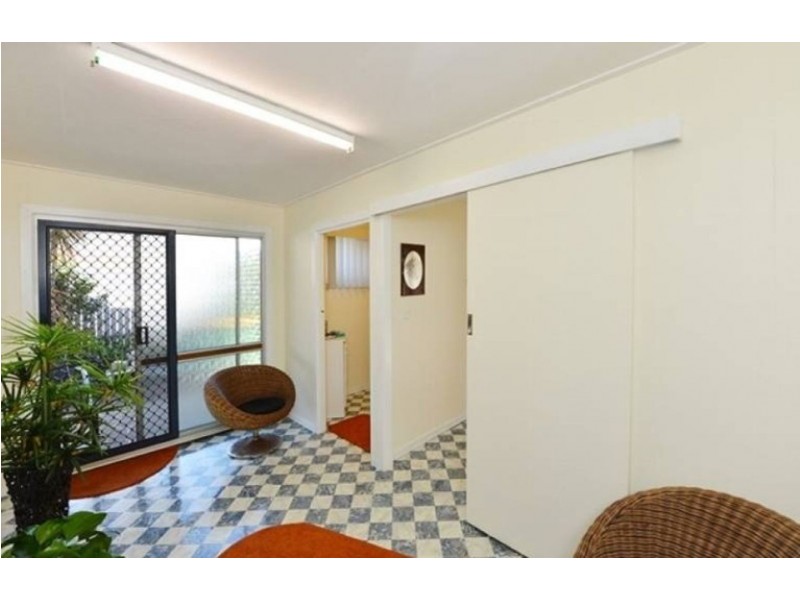 68 Weetwood Street, Newtown QLD 4350