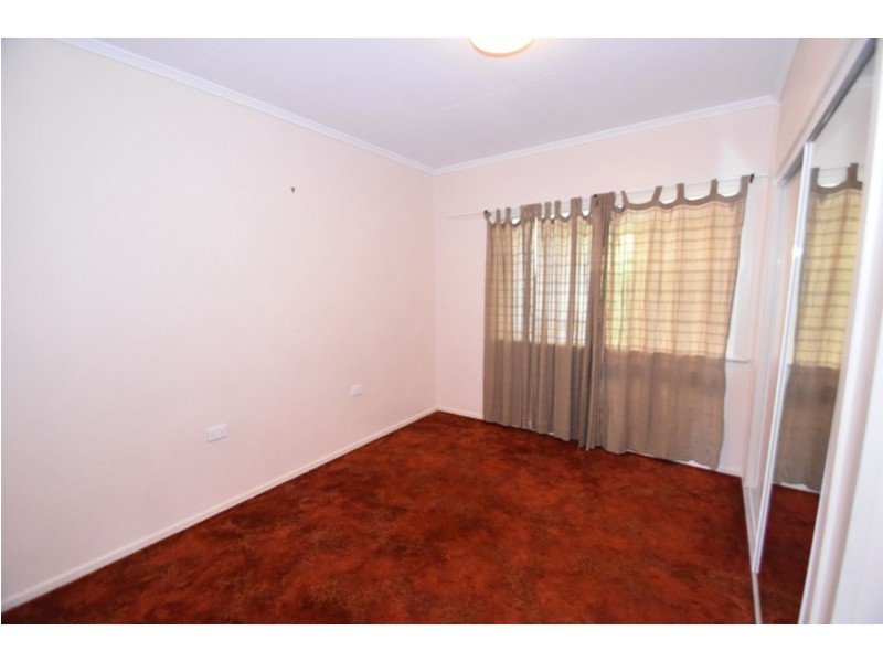 310 South Street, Harristown QLD 4350