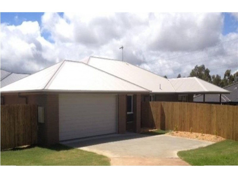 1a Sweeney Street, Kearneys Spring QLD 4350