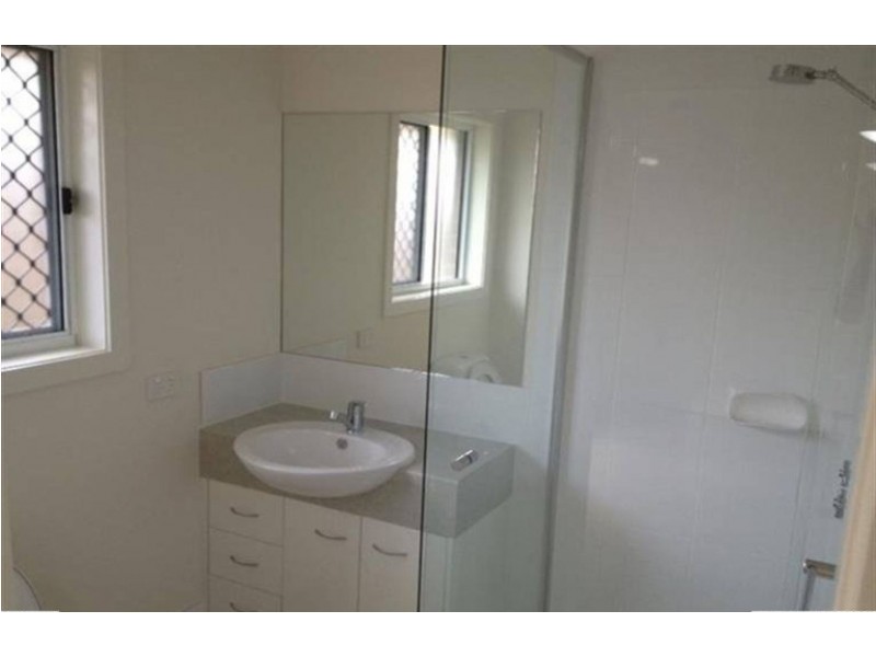 1a Sweeney Street, Kearneys Spring QLD 4350