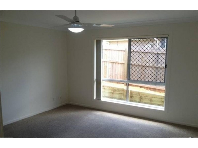 1a Sweeney Street, Kearneys Spring QLD 4350