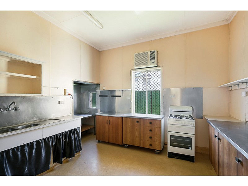 149 Jellicoe Street, North Toowoomba QLD 4350