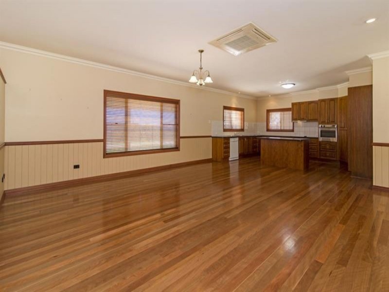3 Panoramic Drive, Preston QLD 4352