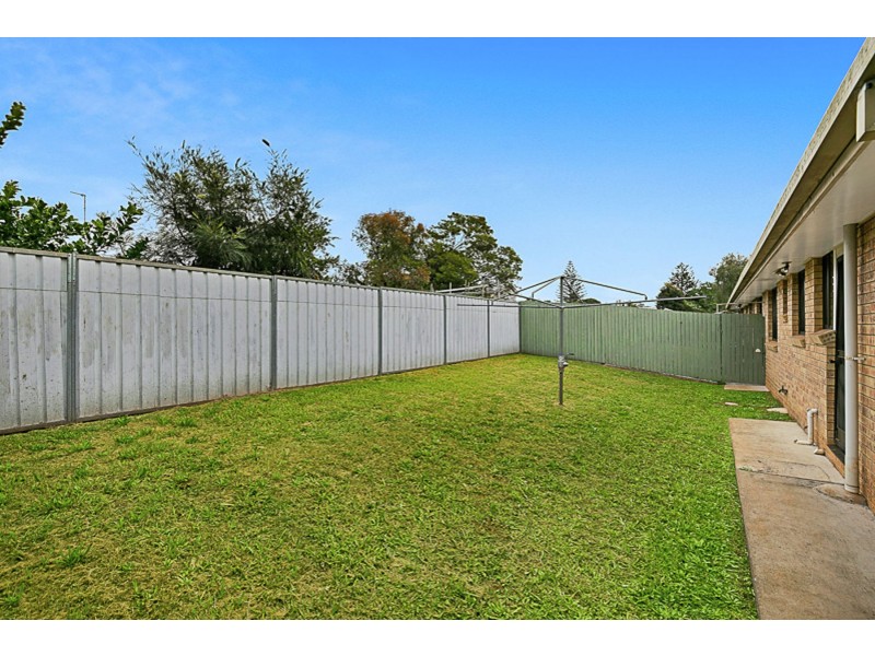 4/4 Hamilton Street, Newtown QLD 4350