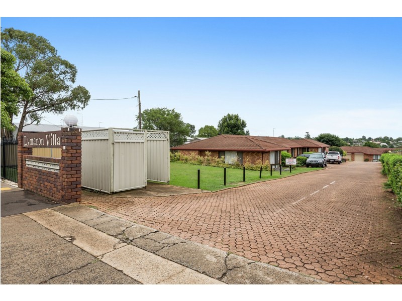 8/301 Bridge Street, Newtown QLD 4350