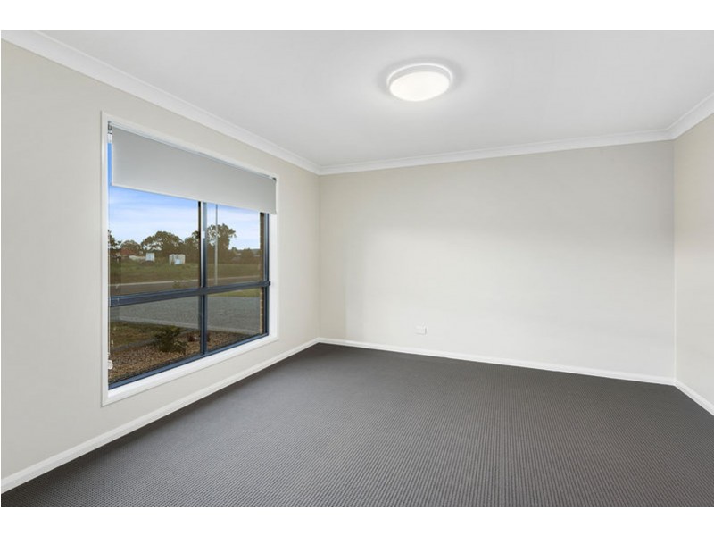 4 Magpie Drive, Cambooya QLD 4358