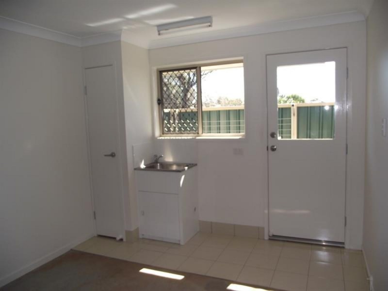 2/16 Price Lane, Toowoomba City QLD 4350