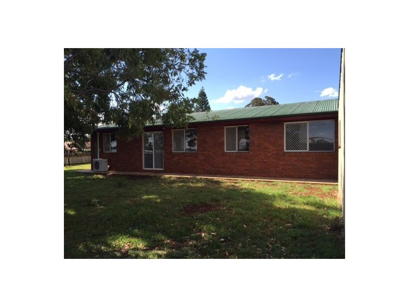 388 Boundary Street, Wilsonton QLD 4350