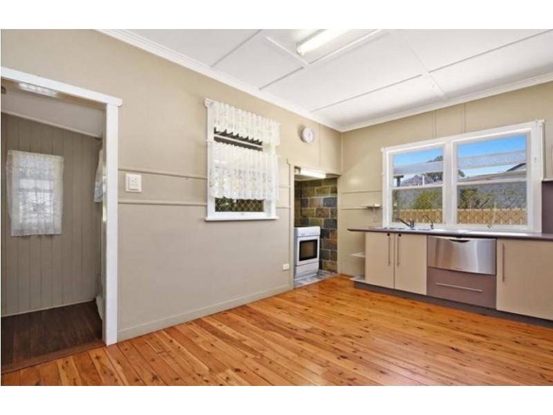 2 Ranfurley Street, Newtown QLD 4350