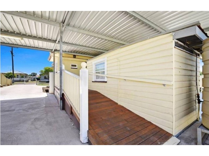 2 Ranfurley Street, Newtown QLD 4350
