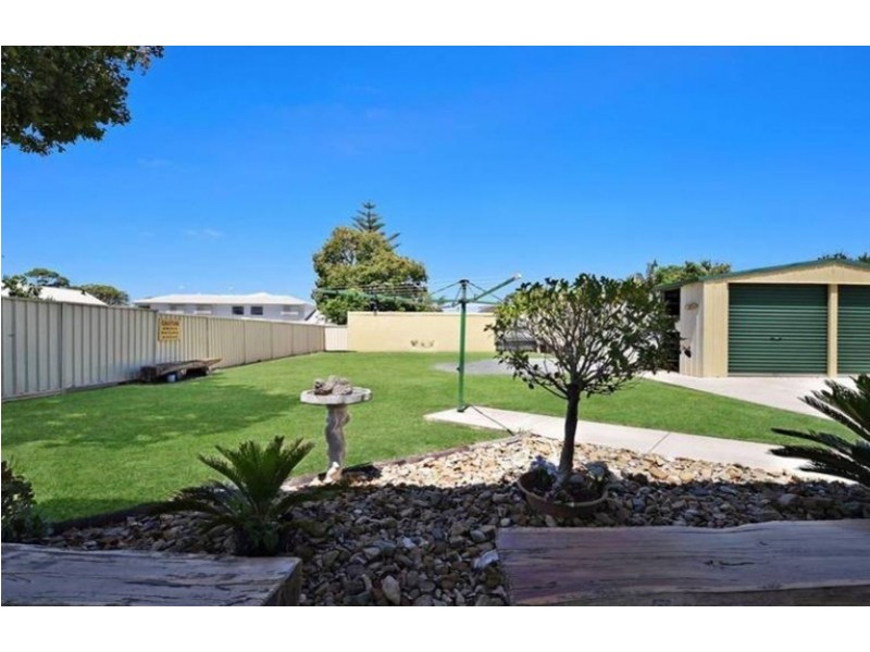 2 Ranfurley Street, Newtown QLD 4350