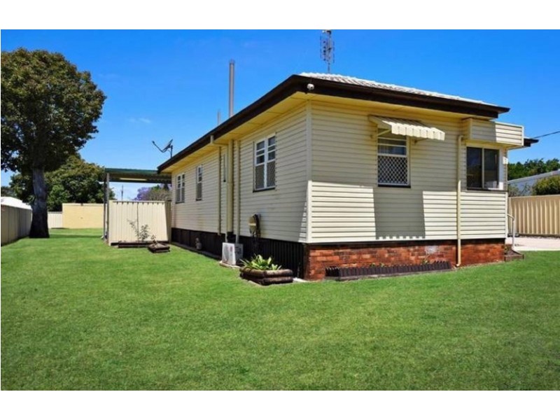 2 Ranfurley Street, Newtown QLD 4350