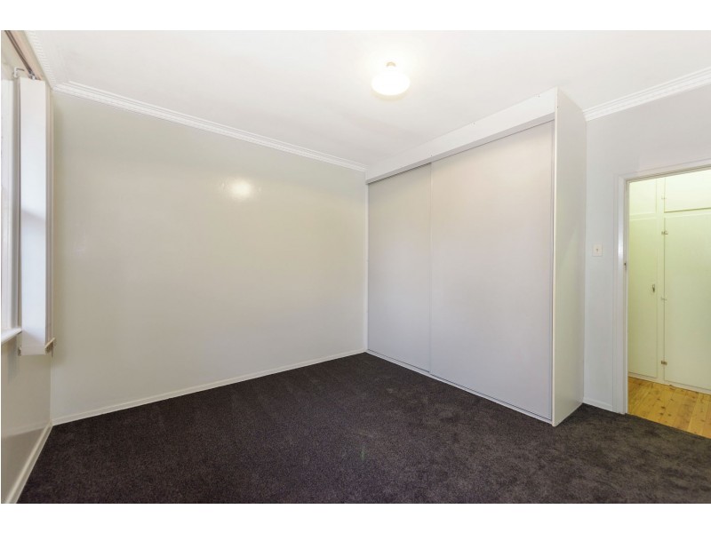 293B West Street, Harristown QLD 4350
