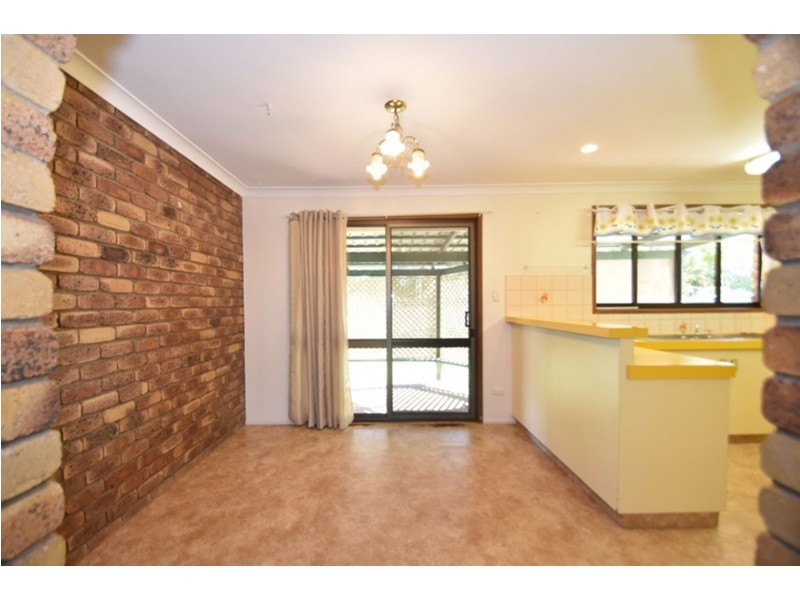 4 Ferguson Road, Westbrook QLD 4350