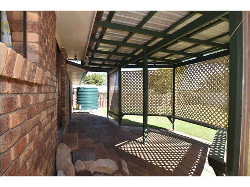 4 Ferguson Road, Westbrook QLD 4350