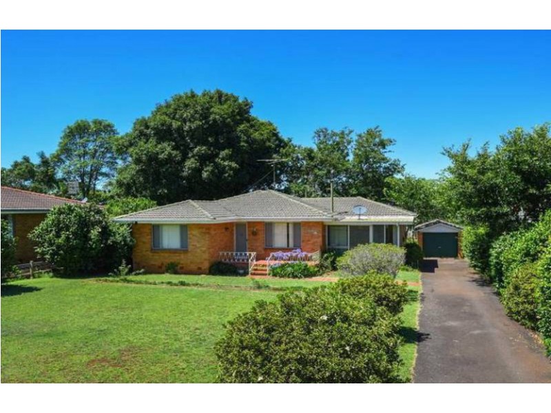 14 Cedar Street, East Toowoomba QLD 4350