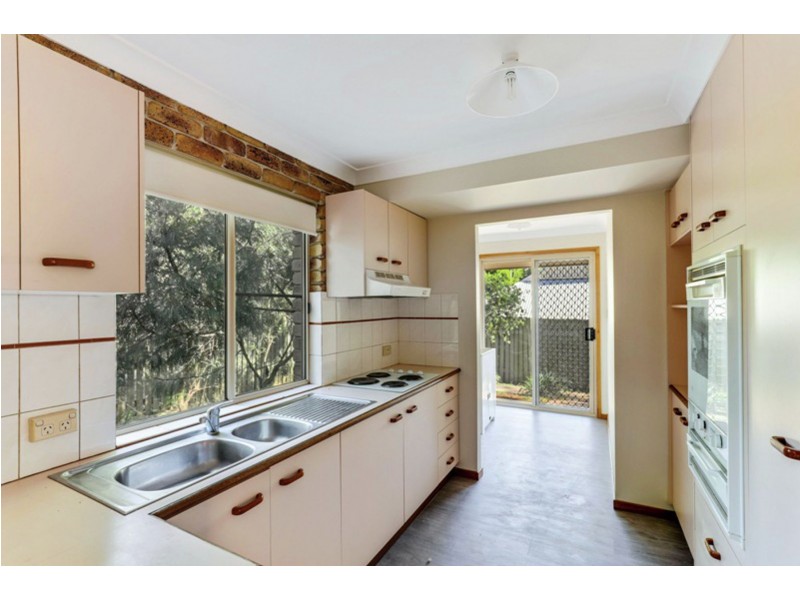 2/1 Tracey Street, Rangeville QLD 4350