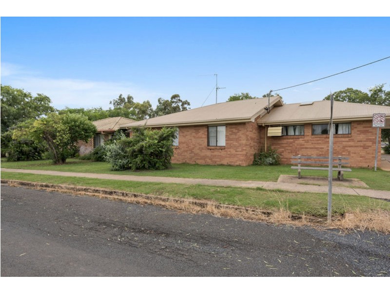 8 Fisher Street, Clifton QLD 4361