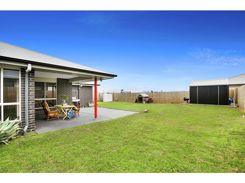 10 Magpie Drive, Cambooya QLD 4358
