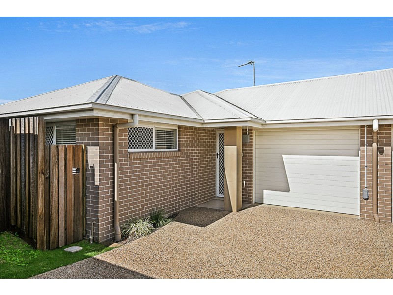 4/10 Furness Court, Kearneys Spring QLD 4350