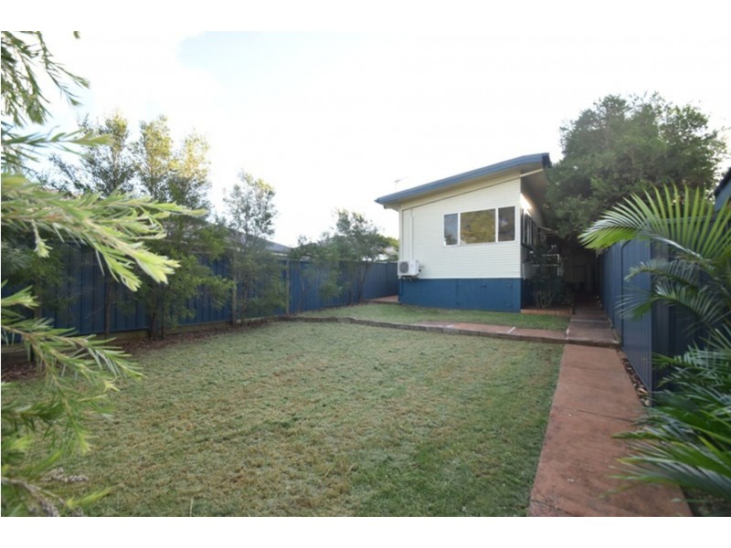 316a West Street, Kearneys Spring QLD 4350
