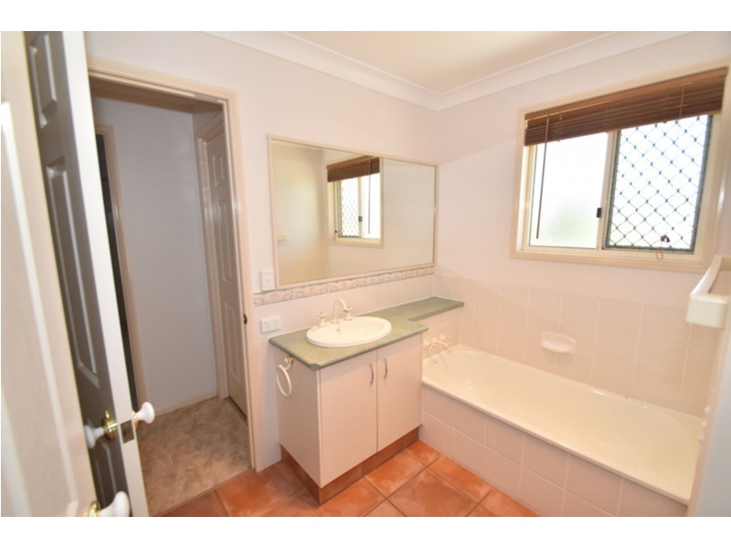 44 Barlow Street, Wilsonton QLD 4350