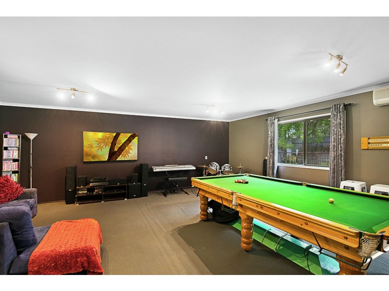 715 Murphys Creek Road, Upper Lockyer QLD 4352