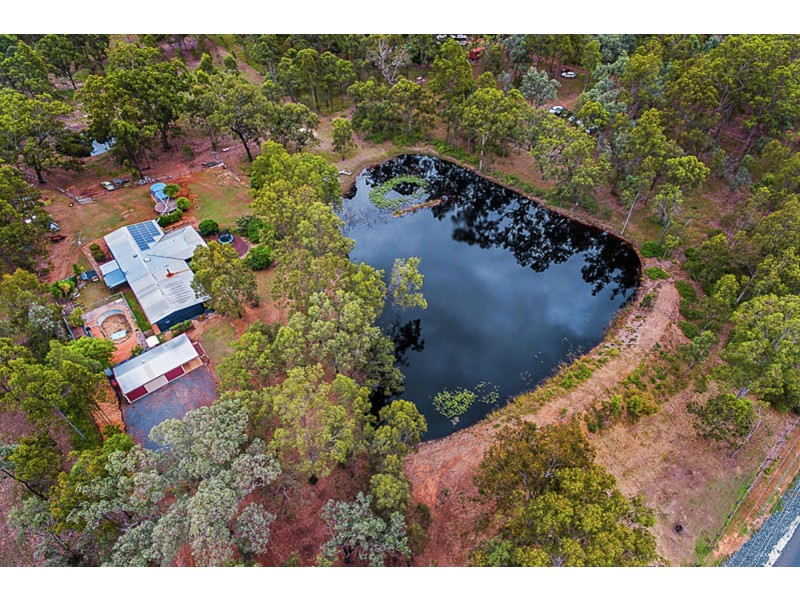 715 Murphys Creek Road, Upper Lockyer QLD 4352