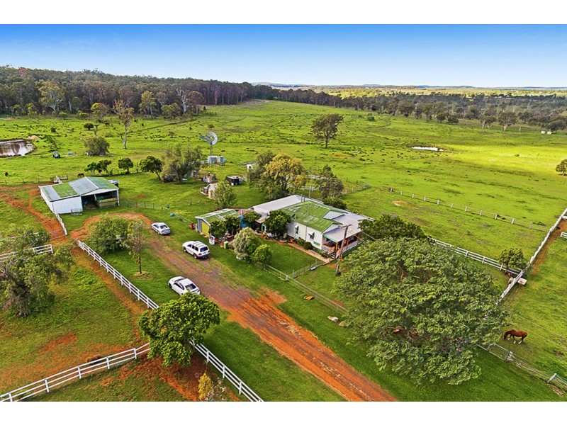 2322 Pechey-Maclagan Road, Goombungee QLD 4354