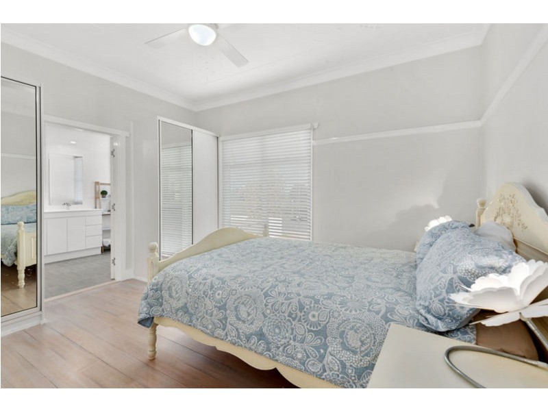 343 Margaret Street, Newtown QLD 4350