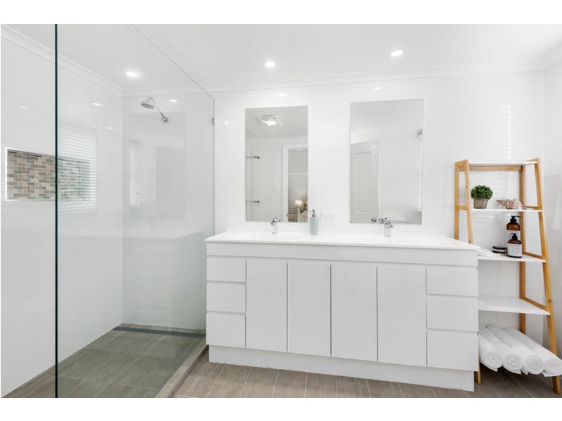 343 Margaret Street, Newtown QLD 4350