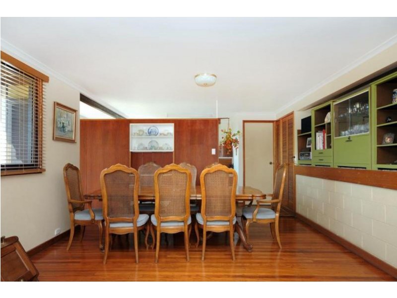 1 Gilmour Court, Harlaxton QLD 4350