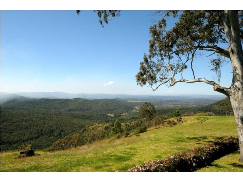 1 Gilmour Court, Harlaxton QLD 4350