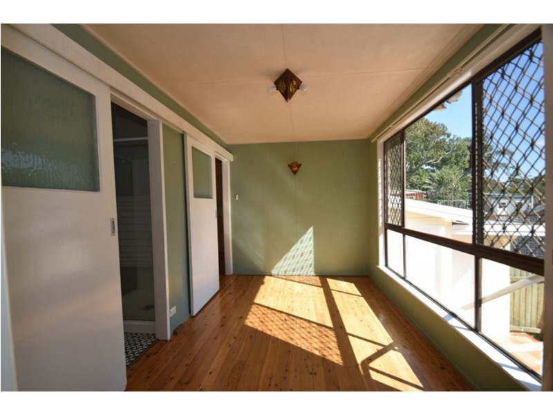 19 Garde Street, Centenary Heights QLD 4350