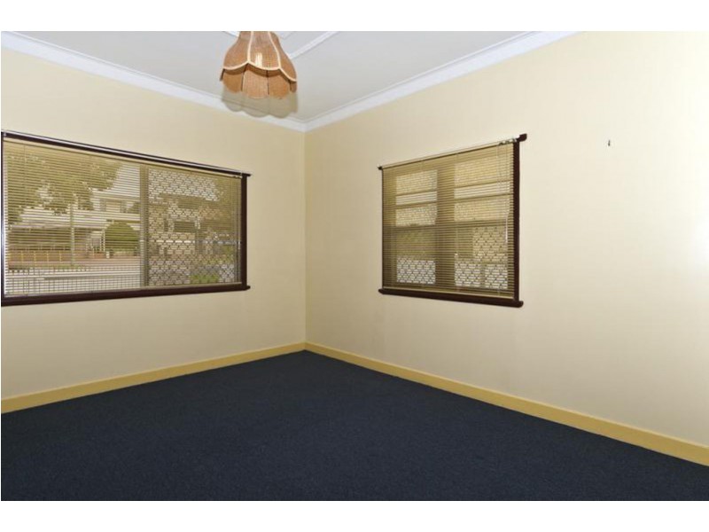 297B Hume Street, South Toowoomba QLD 4350
