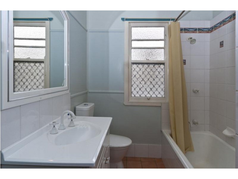 297B Hume Street, South Toowoomba QLD 4350