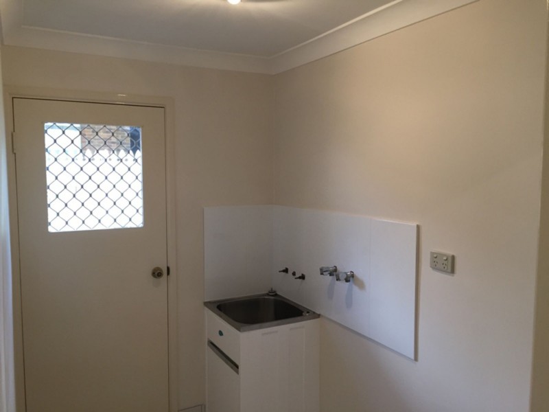 5 Roslyn Street, Centenary Heights QLD 4350